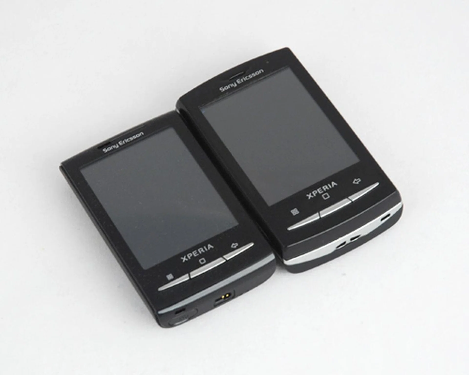 Not much of a difference is seen here for both the X10 mini and X10 mini pro, until...