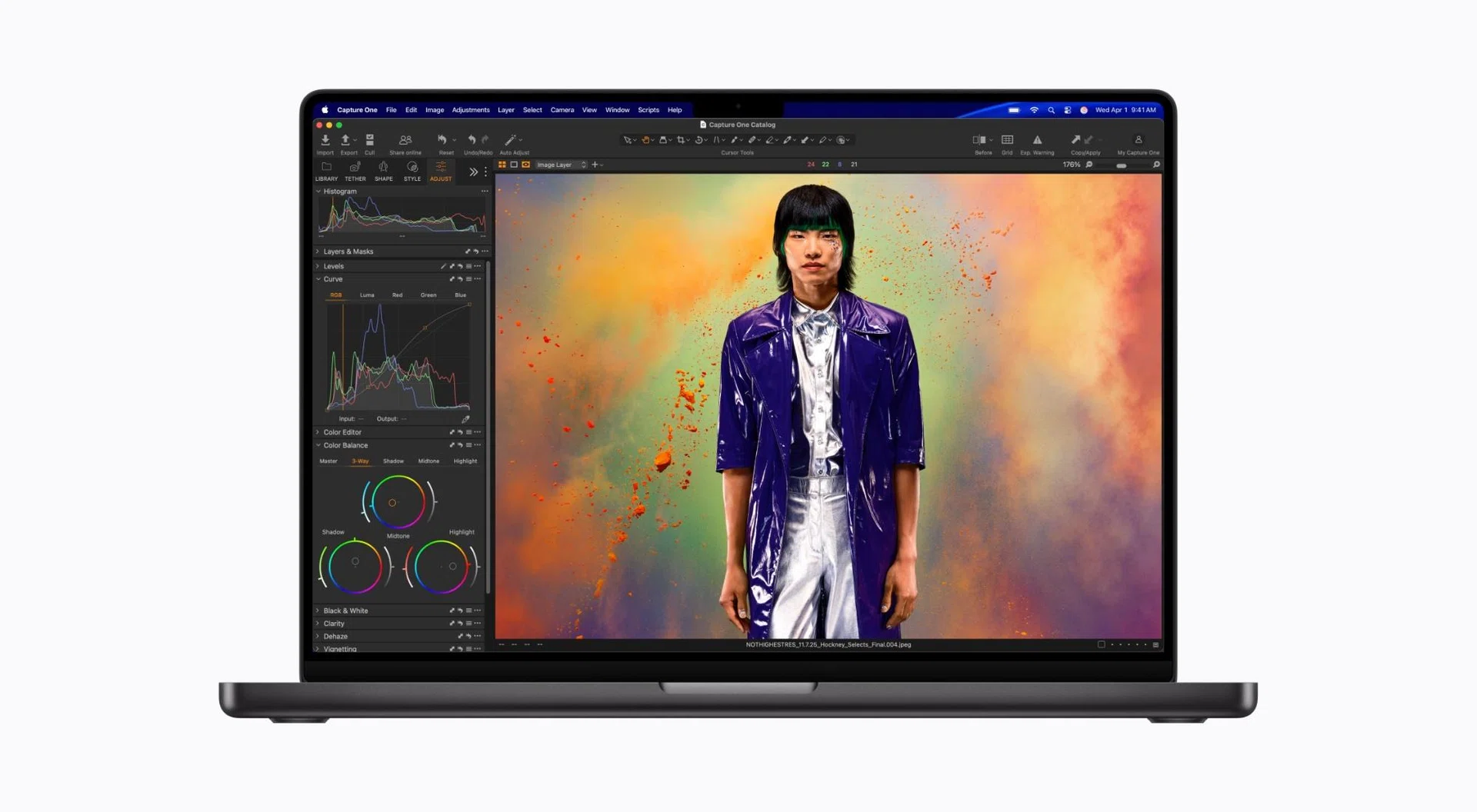 Apple MacBook Ultra with OLED touchscreen rumoured | HardwareZone