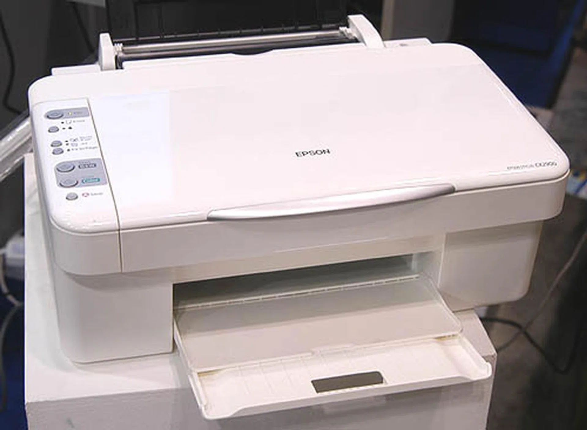  The Epson Stylus CX2900 is bound to be a hit, due to its low price of just $98. Despite its budget nature, it can print up to 23 pages per minute.  