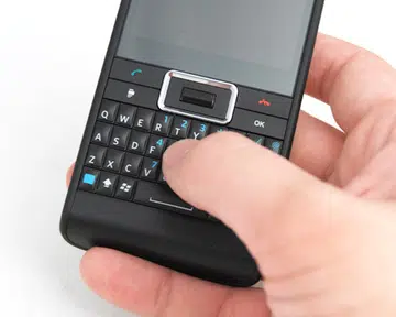 Keys are raised for easy reach, but can be too close for comfort when we typed with our thumbs.