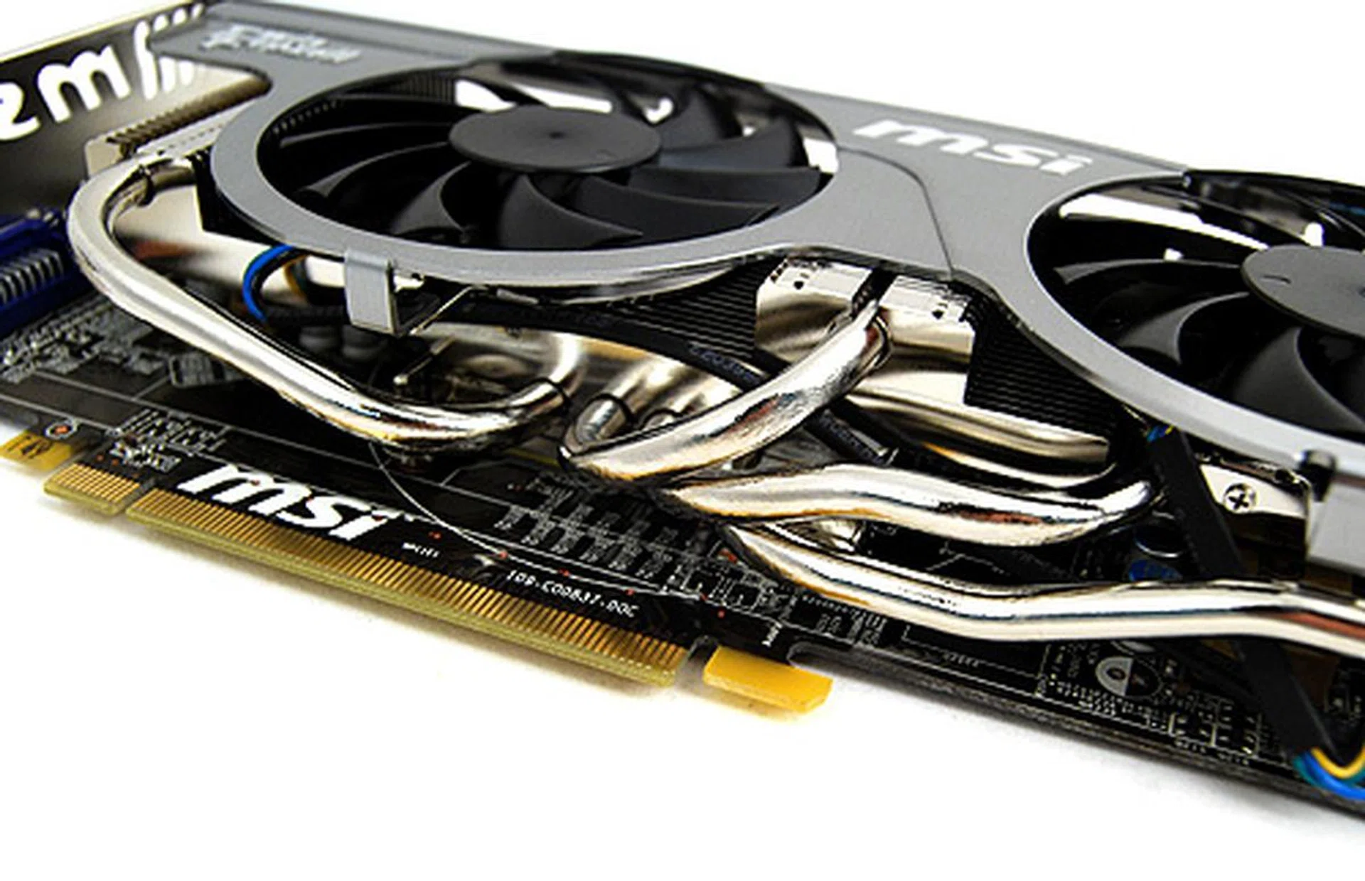 Massive heat pipes are the order of the day, as the MSI card has no less than four heat pipes to quicky draw heat away from the GPU core.