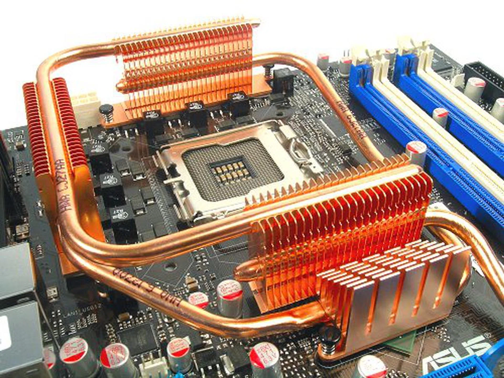 Closer look at the heat-pipe network.