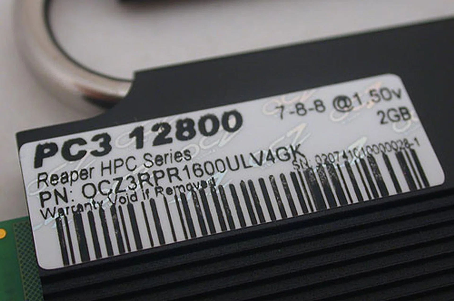 A decent set of latencies together with presumably better cooling look to be the main draw of the OCZ Reaper. 