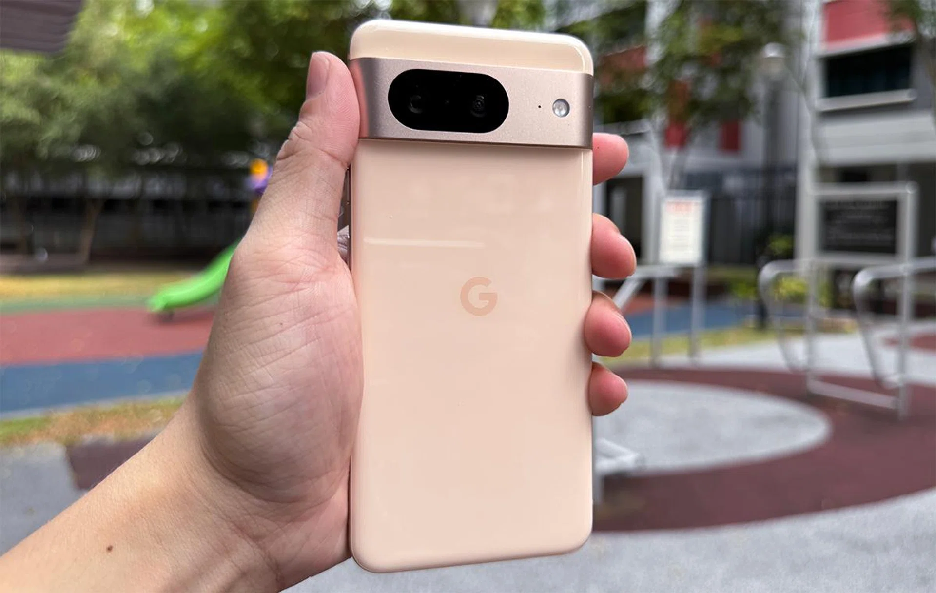 Google Pixel 8.