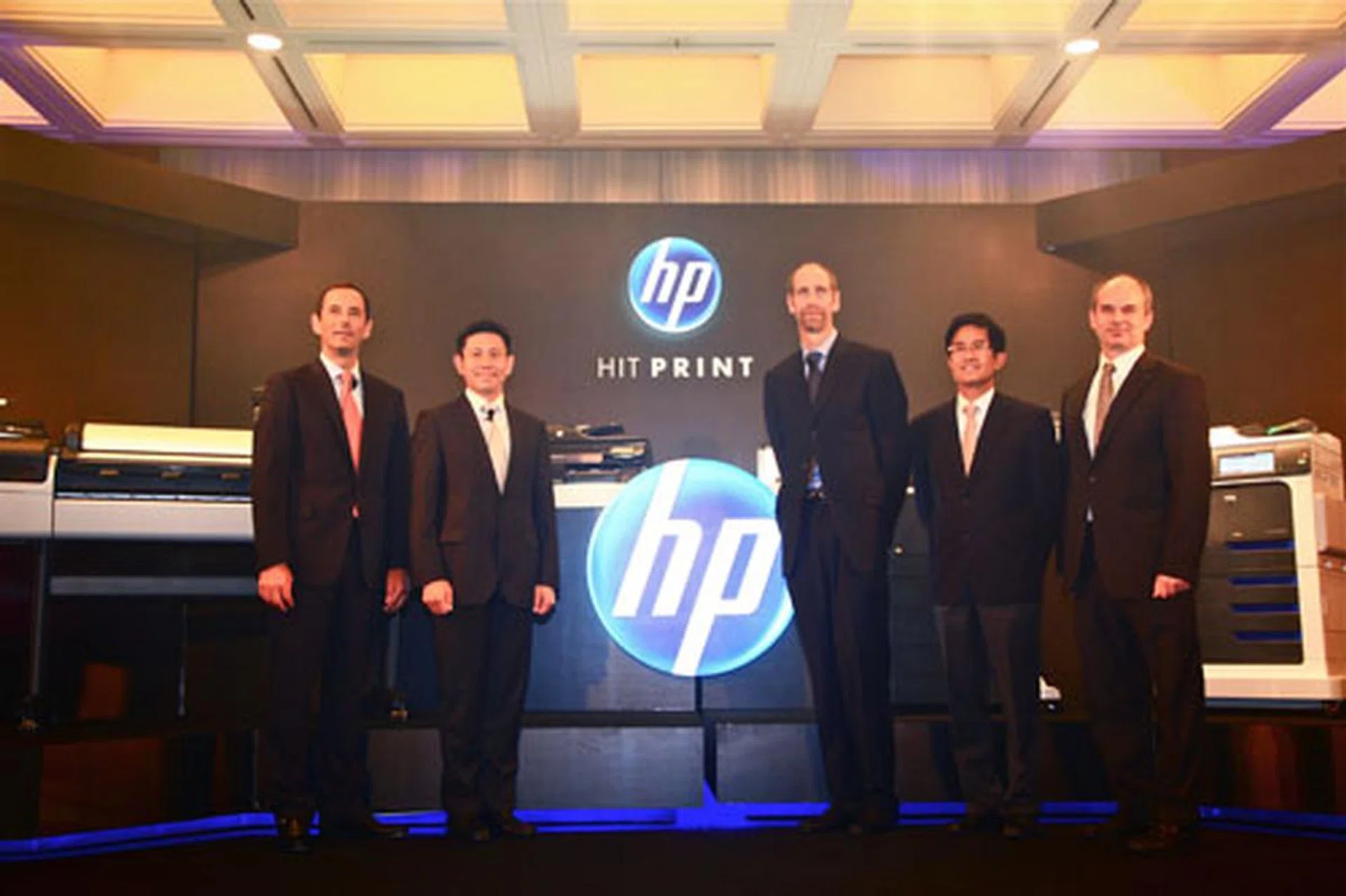 HP executives with the range of new products introduced at the launch.