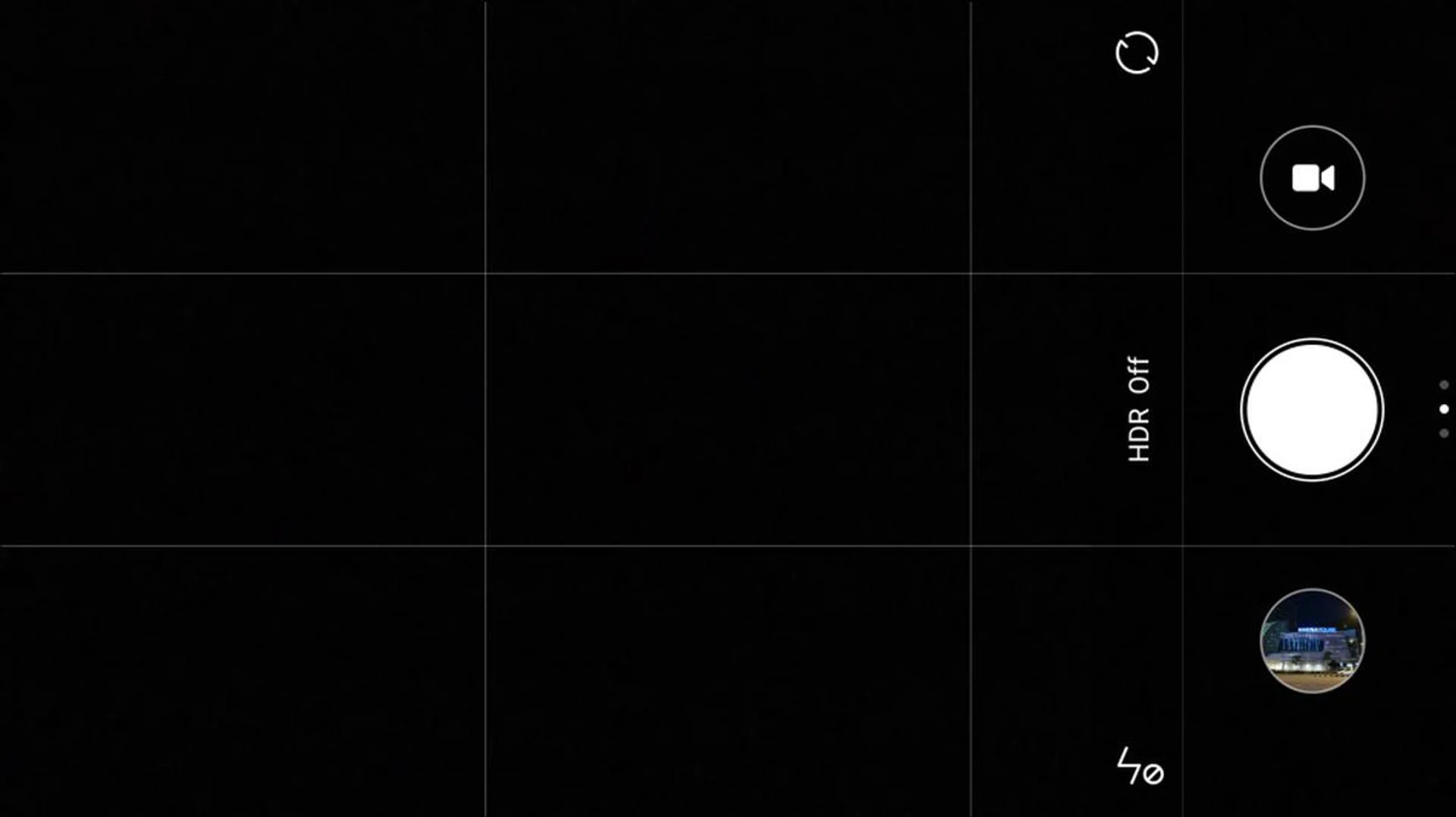 The Xiaomi Redmi Note 3 sports of the most minimalistic camera UI we've seen on an Android phone so far.