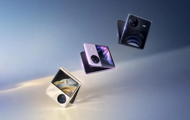 The X Flip has a 3-inch screen as its external display. Image source: Vivo. 