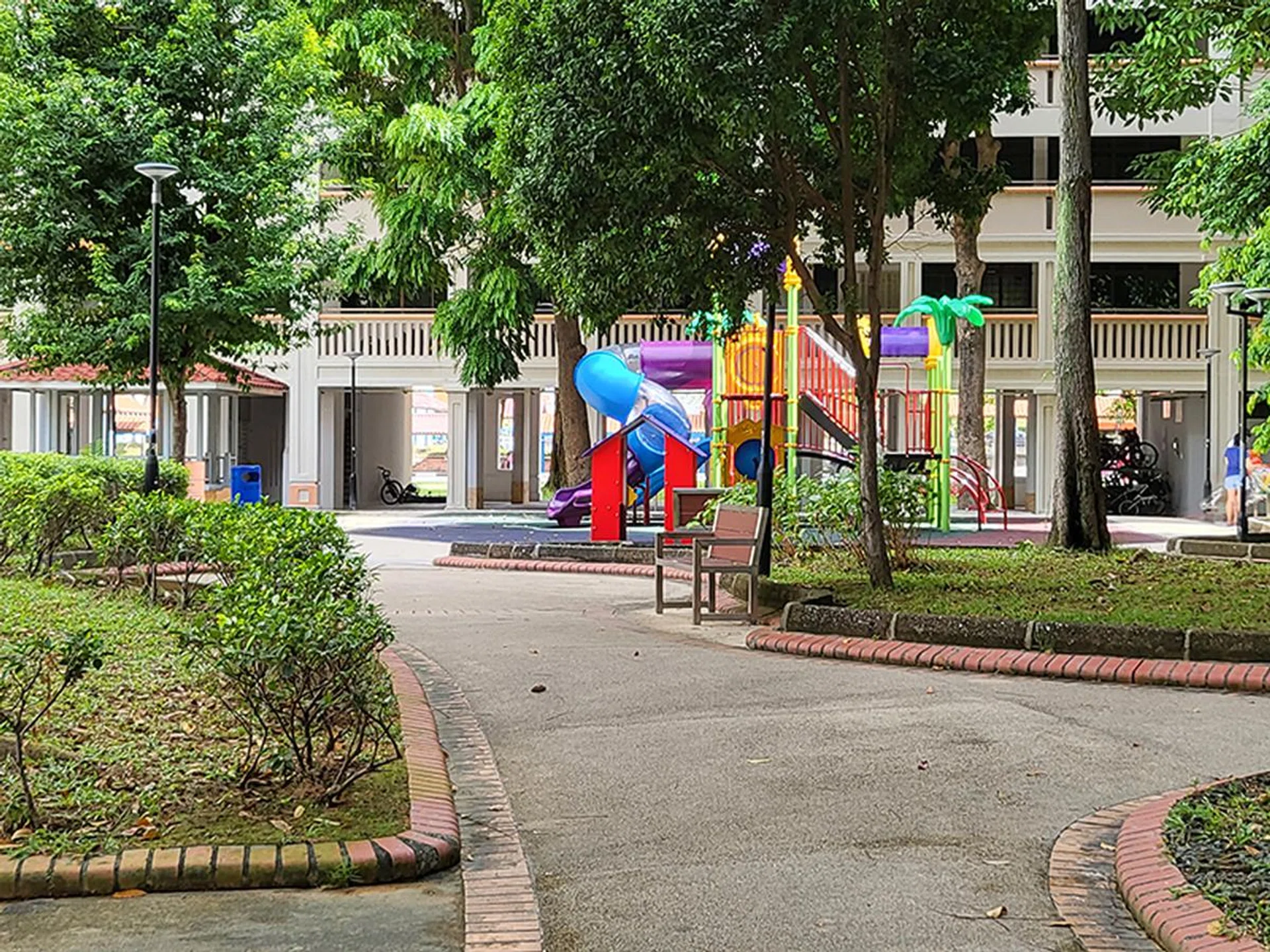 Main camera 2x zoom.