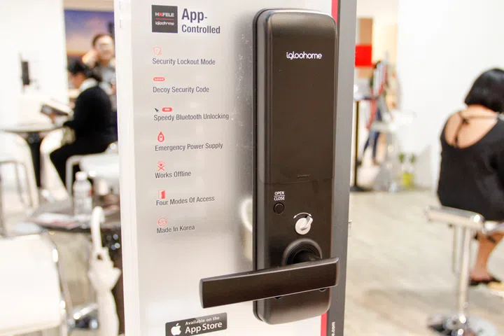 The back of the Smart Mortise houses four AAA batteries for power.