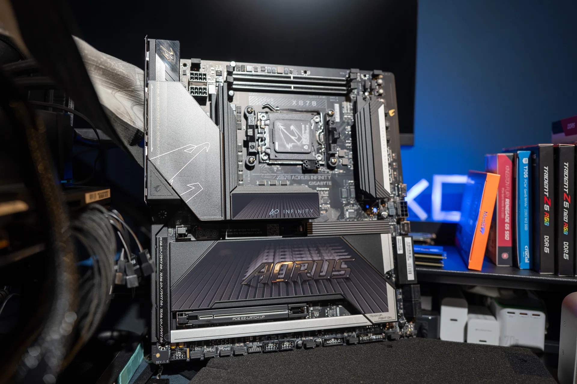 Gigabyte X870 Aorus Infinity: Built for overclockers | HardwareZone ...