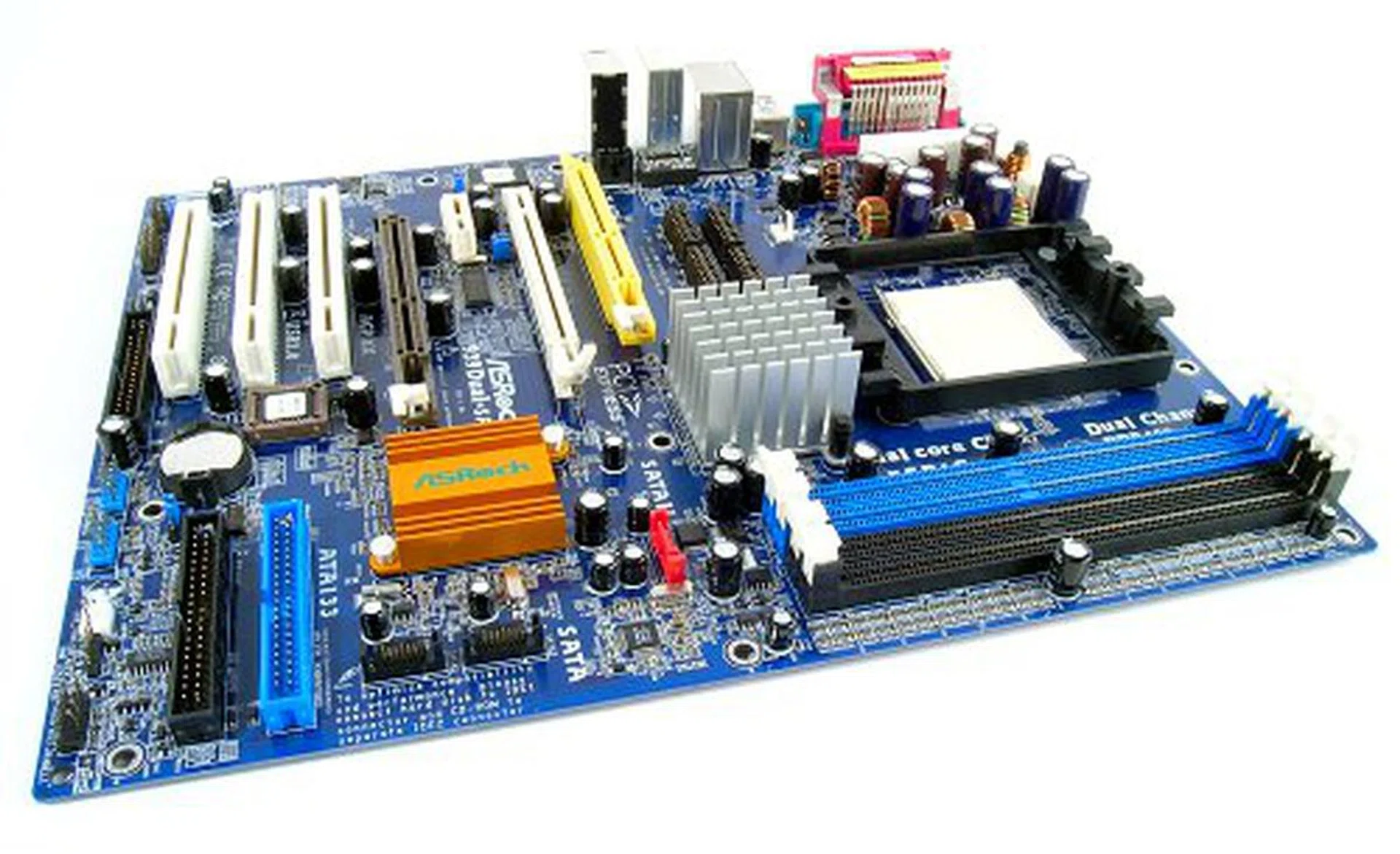 ASRock's 939Dual-SATA2 fully supports two generations of PC technology without breaking your bank.