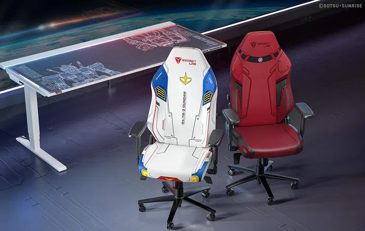 The collab centres around the franchise's two most iconic Gundam mobile suits. Photo: Secretlab.