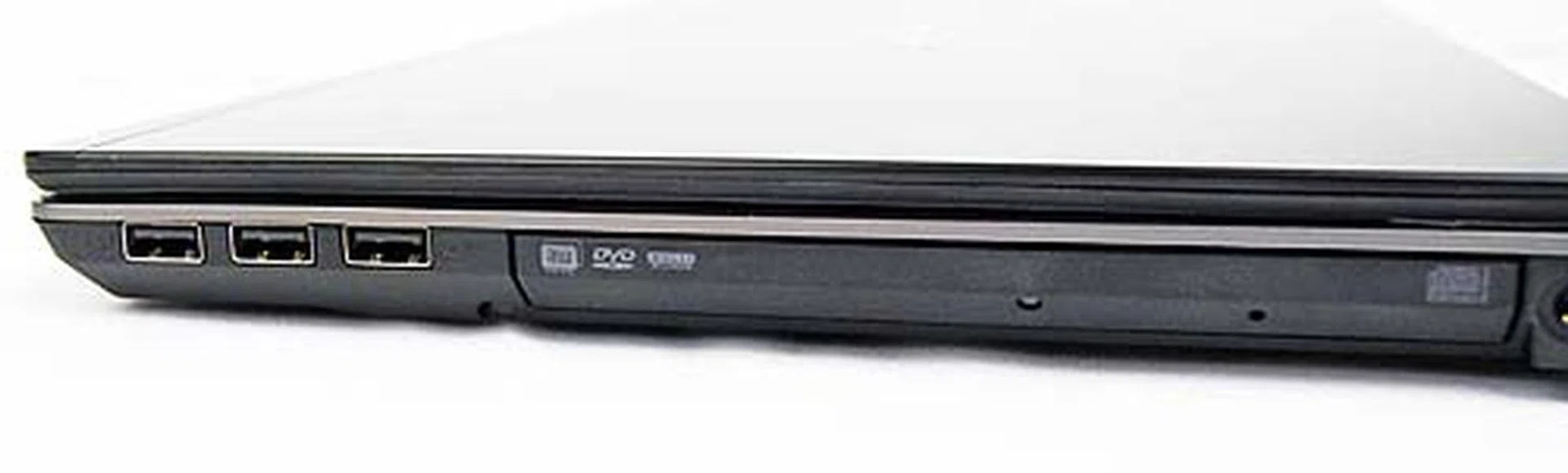 On the right, Acer has cleaned up the design of the ports by only having three USB 2.0 ports and the optical drive. The previous model only had one USB 2.0 port while the LAN jack was located here.