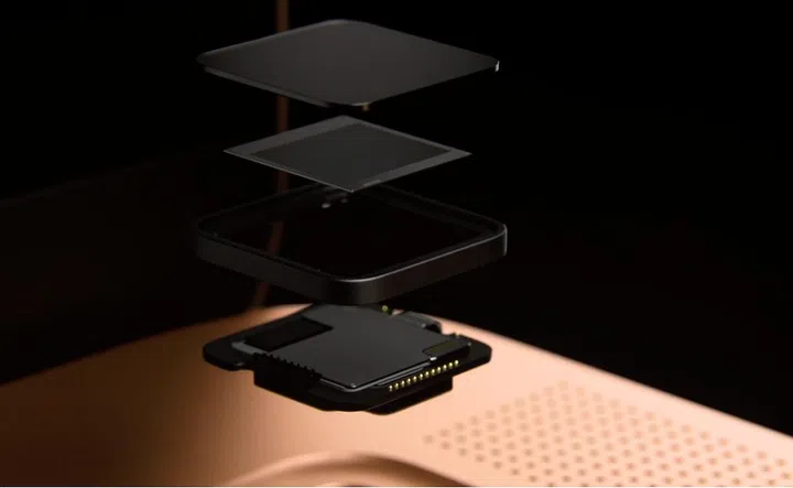 Simply place your finger on the Touch ID sensor and — just like that — your Mac unlocks.