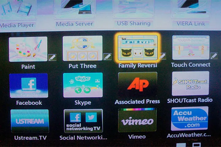 A few apps (those with a pen icon beside them) that support the electronic touch pen will come preloaded on the TV. At this point, the pen can't be used to navigate the UI; so instead of selecting the app by touching its icon with the pen, you have to use the remote control.