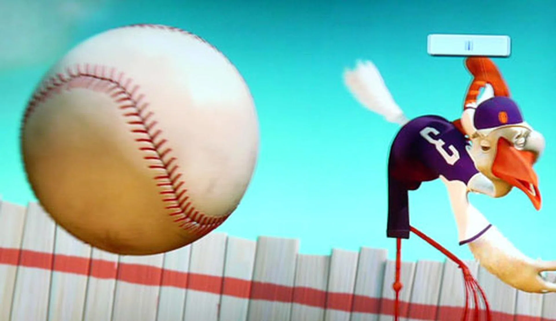 Here is a screen-shot taken of the converted 3D image. As a general rule of thumb, the "fuzzier" the foreground object is, the greater the 3D effect would be. In this example, a fuzzy outline can be seen on the ball while details of the pitcher remain fairly defined. 
