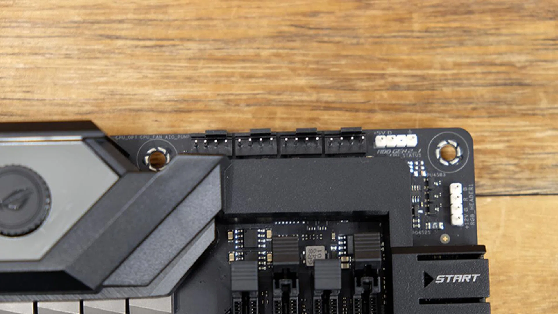 ASUS ROG Crosshair VIII Formula