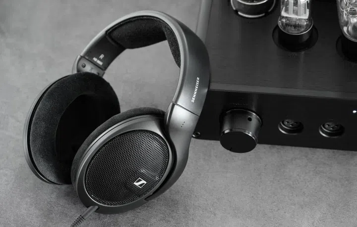 The new Sennheiser HD 560S. (Image source: Sennheiser)