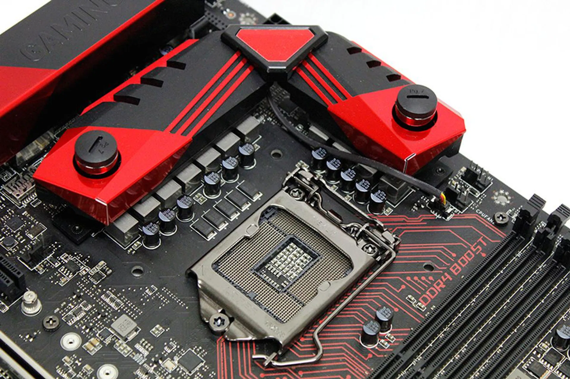 MSI Z170A Gaming M9 ACK CPU