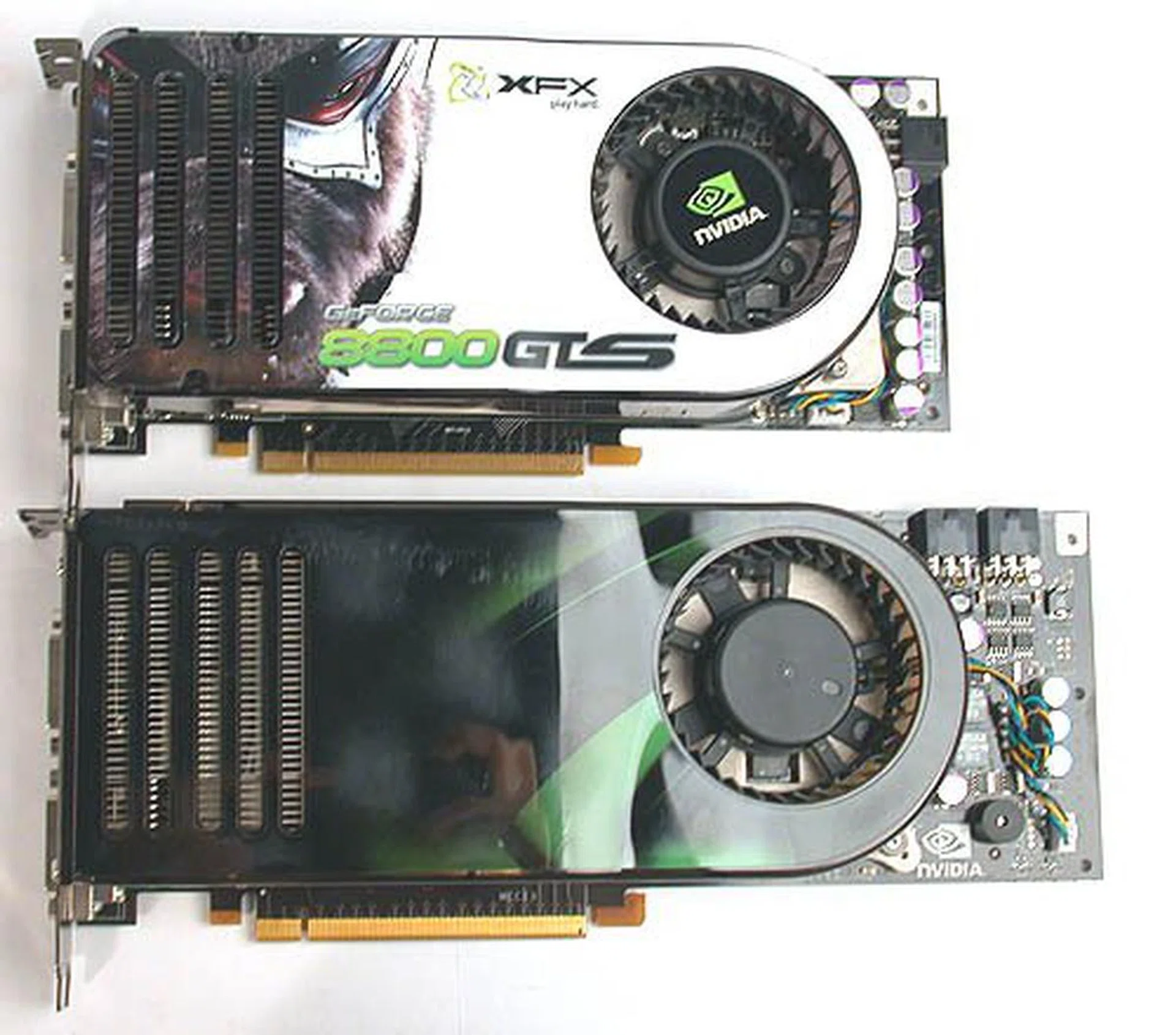 The graphics card at the top is a typical GeForce 8800 GTS while the bottom is the flagship GeForce 8800 GTX. The smaller GTS version's card length is typical of any other high-end graphics card such the GeForce 7900 GTX and isn't any longer than it. The lengthier GeForce 8800 GTX owes it extended figure to a more robust power circuitry design and is 26.5cm long. So if you're gunning for the top edition, check your chassis clearance first.