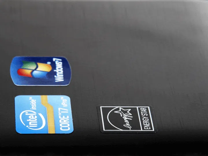 The palm rest is composed of a robust magnesium alloy that repels fingerprints.