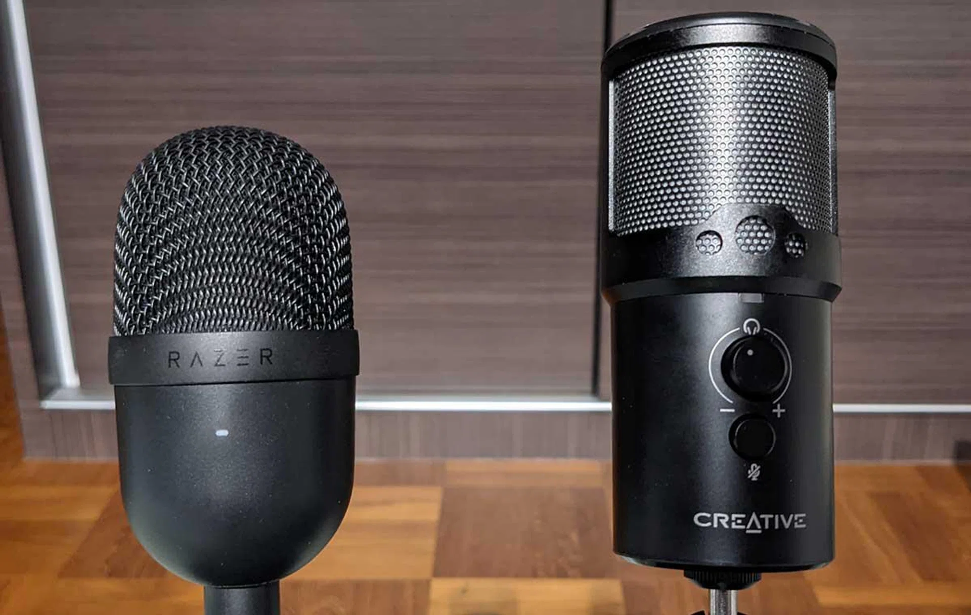 We pitted the Razer Seiren Mini against the Creative Live! Mic M3. The M3 has more features but has equivalent (if slightly worse) sound quality.