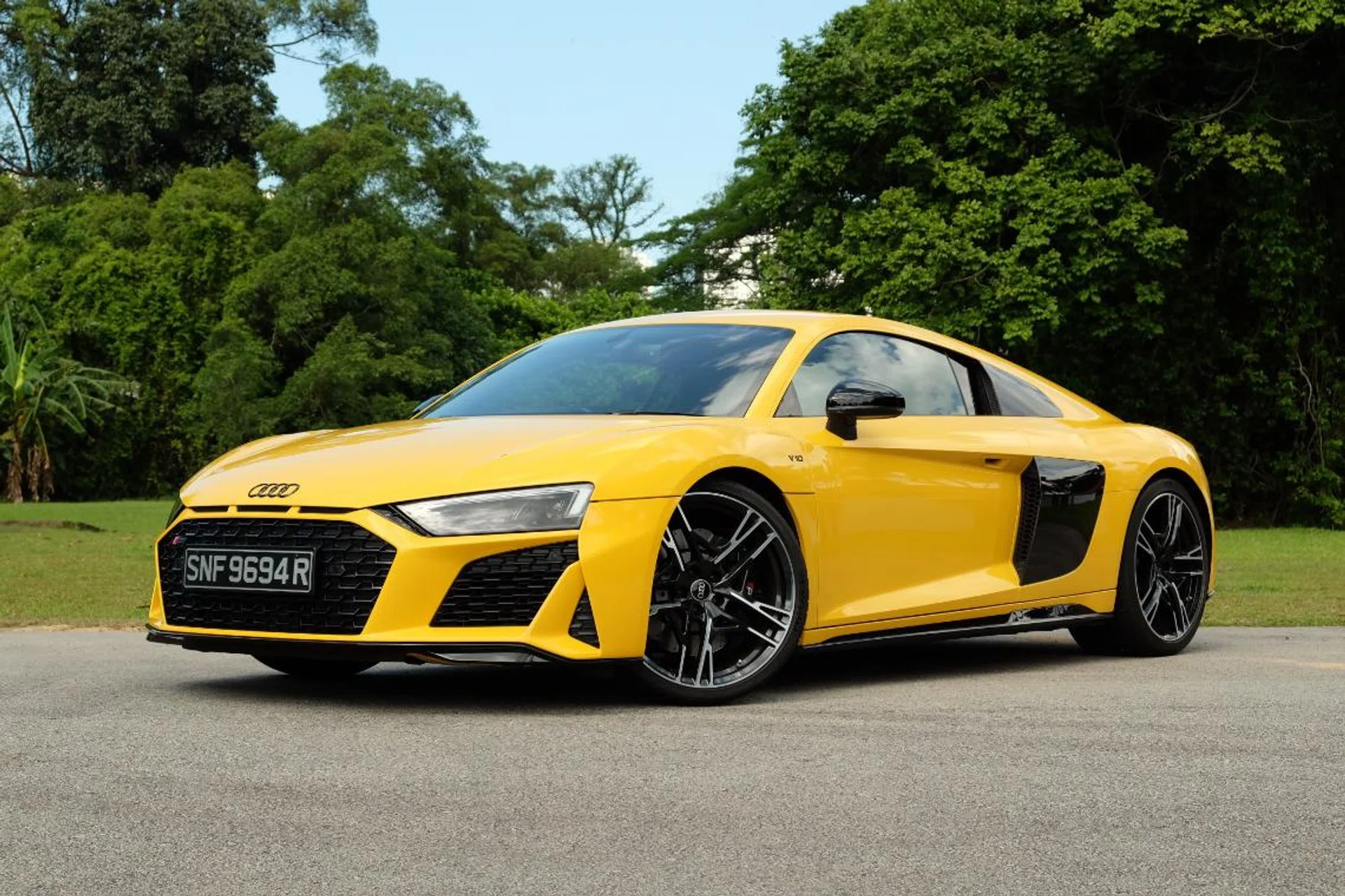 The R8 might be getting on in years but it still looks handsome and striking.