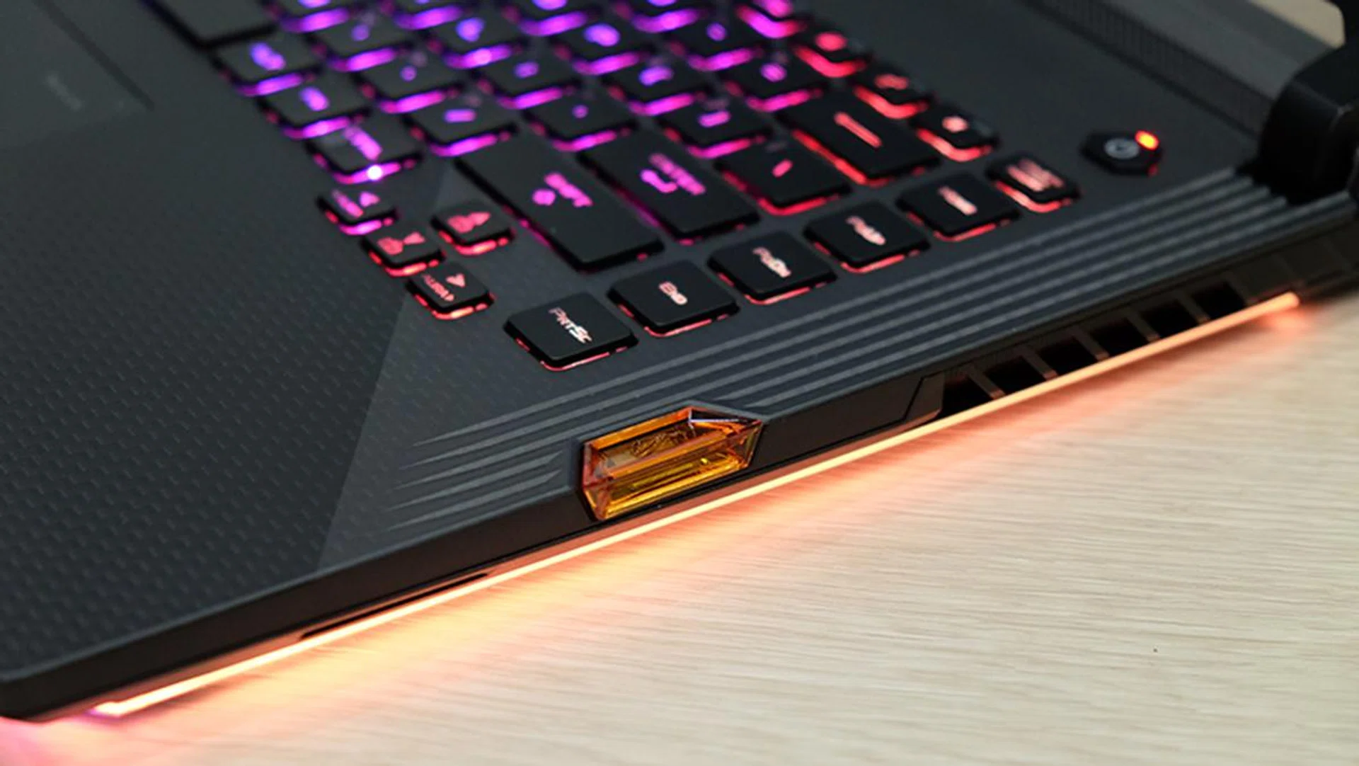 ASUS ROG Strix Scar III