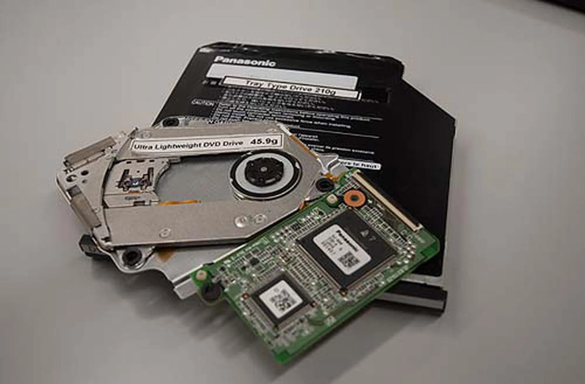 Note the reduced weight ODD unit used on some of the Toughbook models as opposed to a standard drive beneath it.