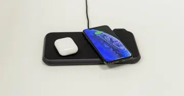 The ZENS Liberty wireless charger.
