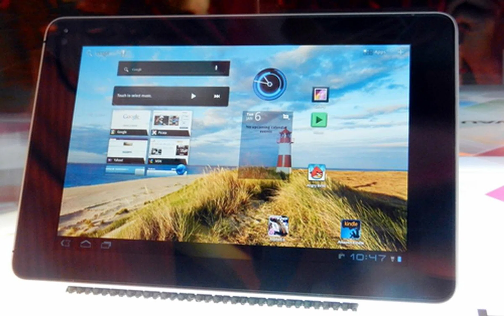 The Huawei MediaPad will be the first tablet to ship with Android 3.2.