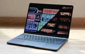 The 2022 13.6-inch MacBook Air with M2 chip.