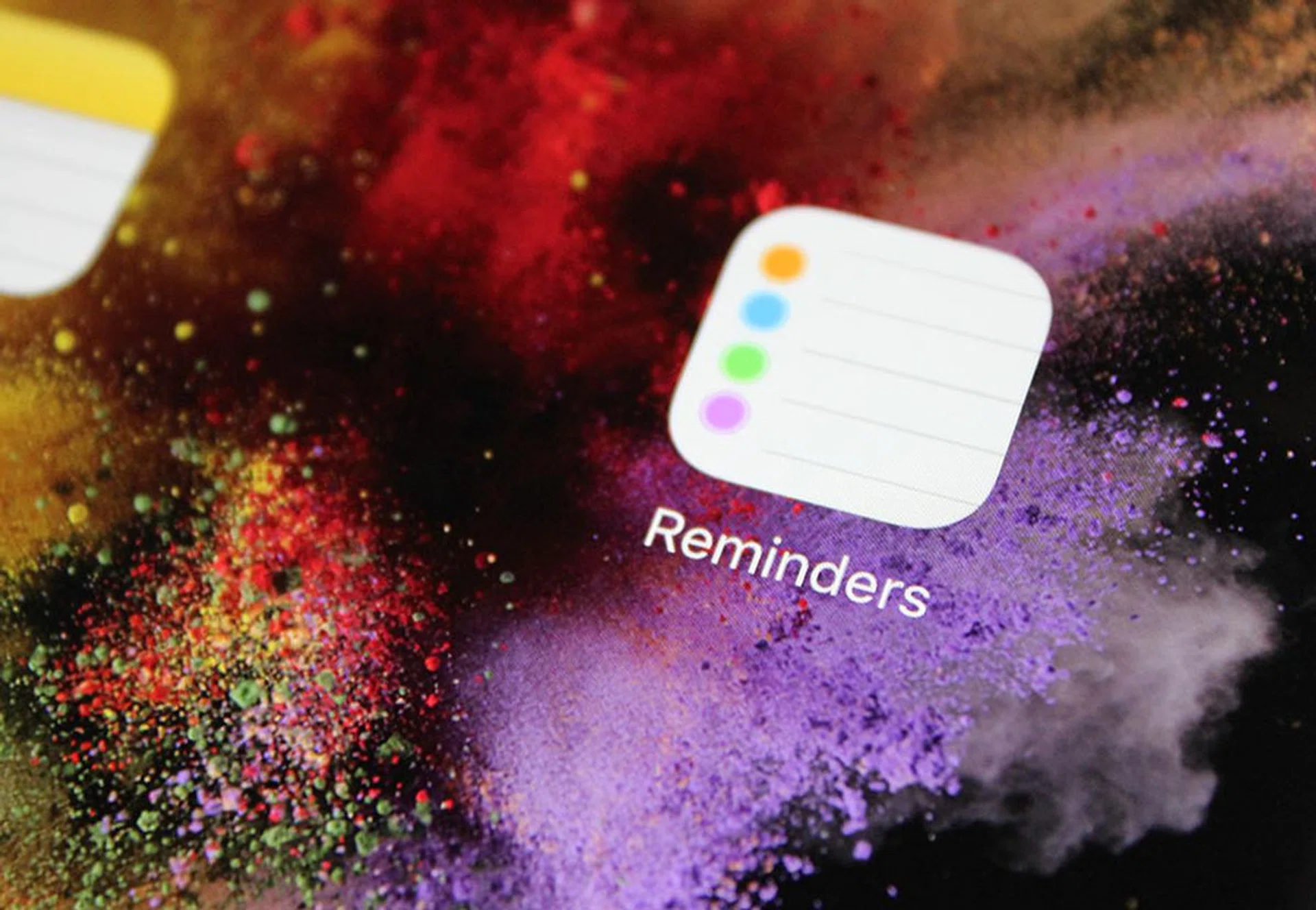 Colors are sharp and text are fluid. What else do you expect from an iPad?
