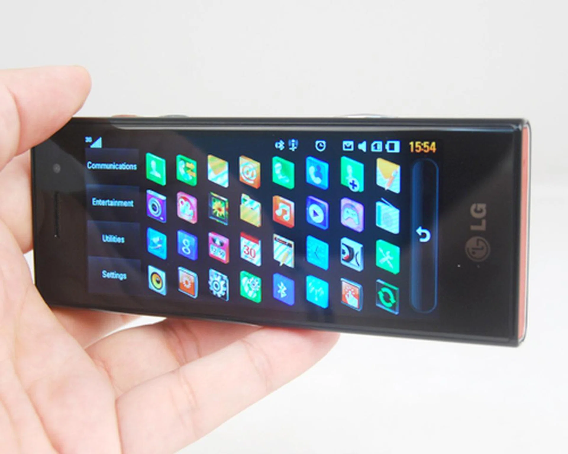 With the LG Chocolate, it's all about the looks, and less emphasis on the features within.