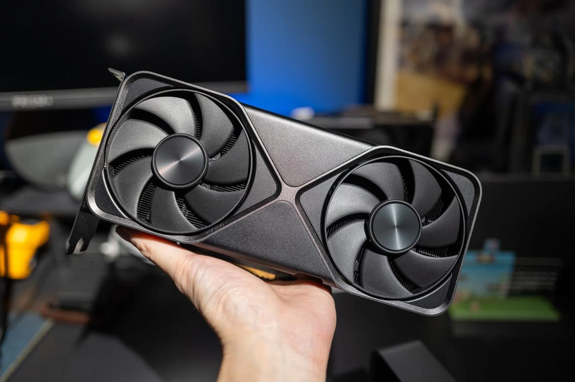 Hold on to your RTX 5070 purchase first. Image: HWZ