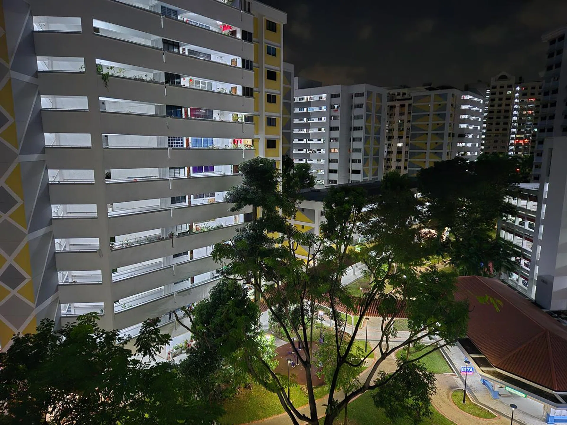 Samsung Galaxy S24+, Nightography.