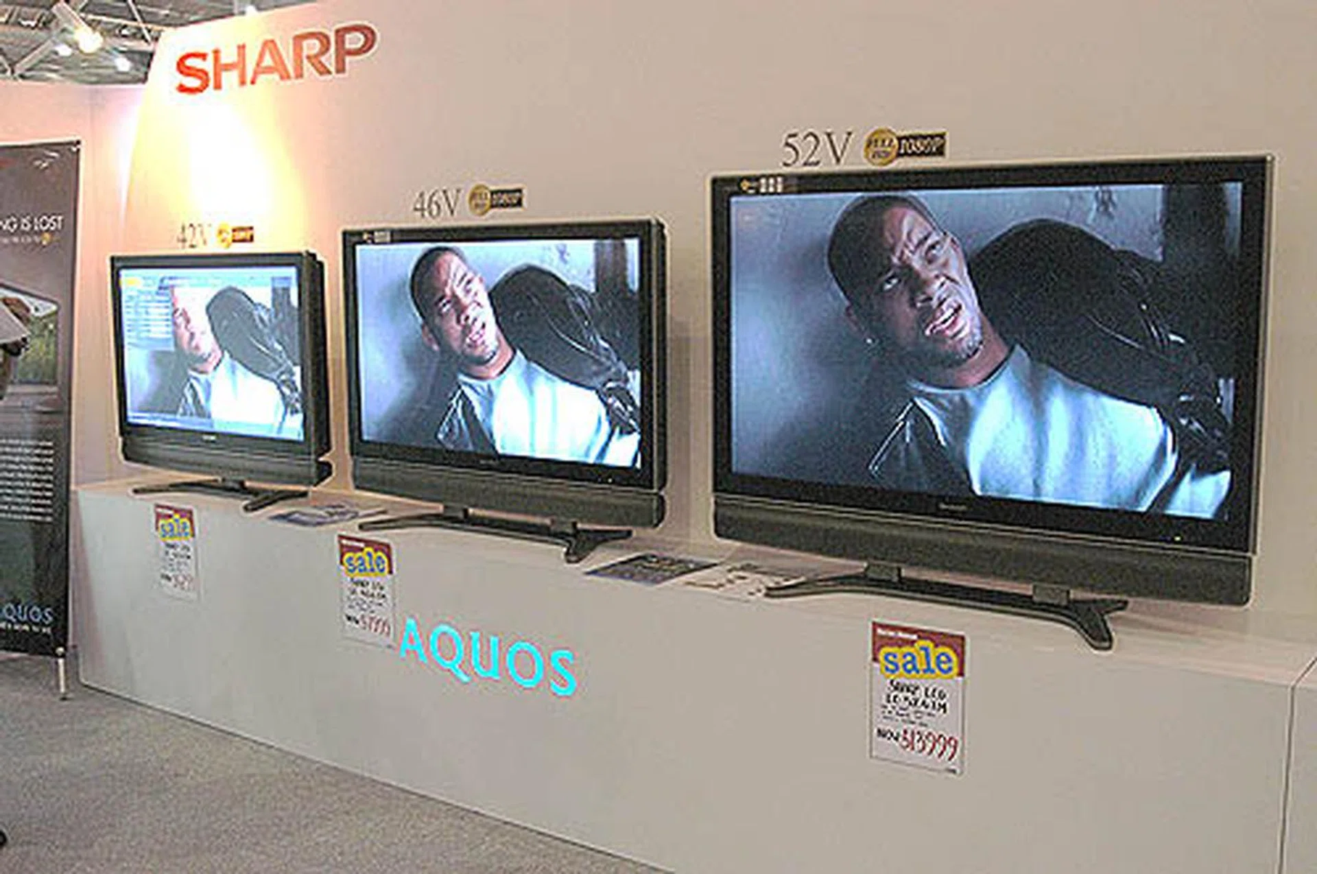 Sharp also showcased their latest 1080p ready LCD TVs ranging from 42 to 52-inches at Sitex 2006. 