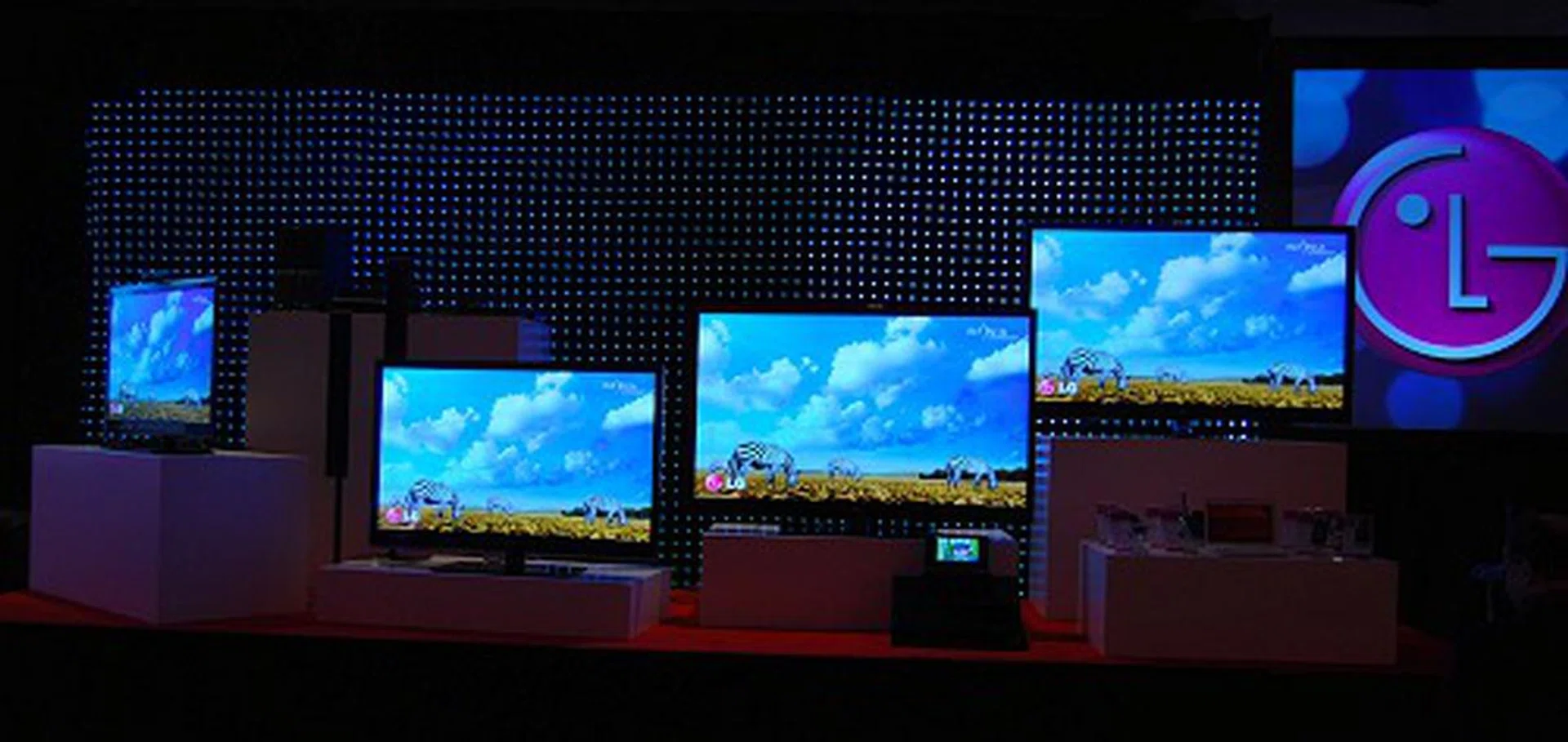 This is just a small sample of new TVs of the total 41 models that LG has in store for rollout at the moment in 2010.
