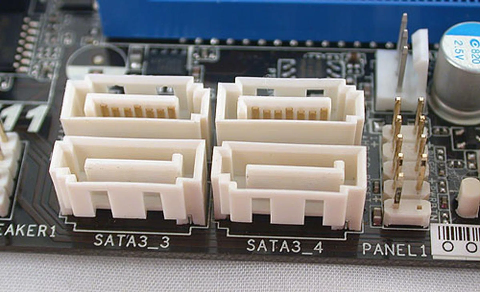 There are four SATA 6Gbps ports onboard, with the eSATA option at the rear also SATA 6Gbps compatible. 