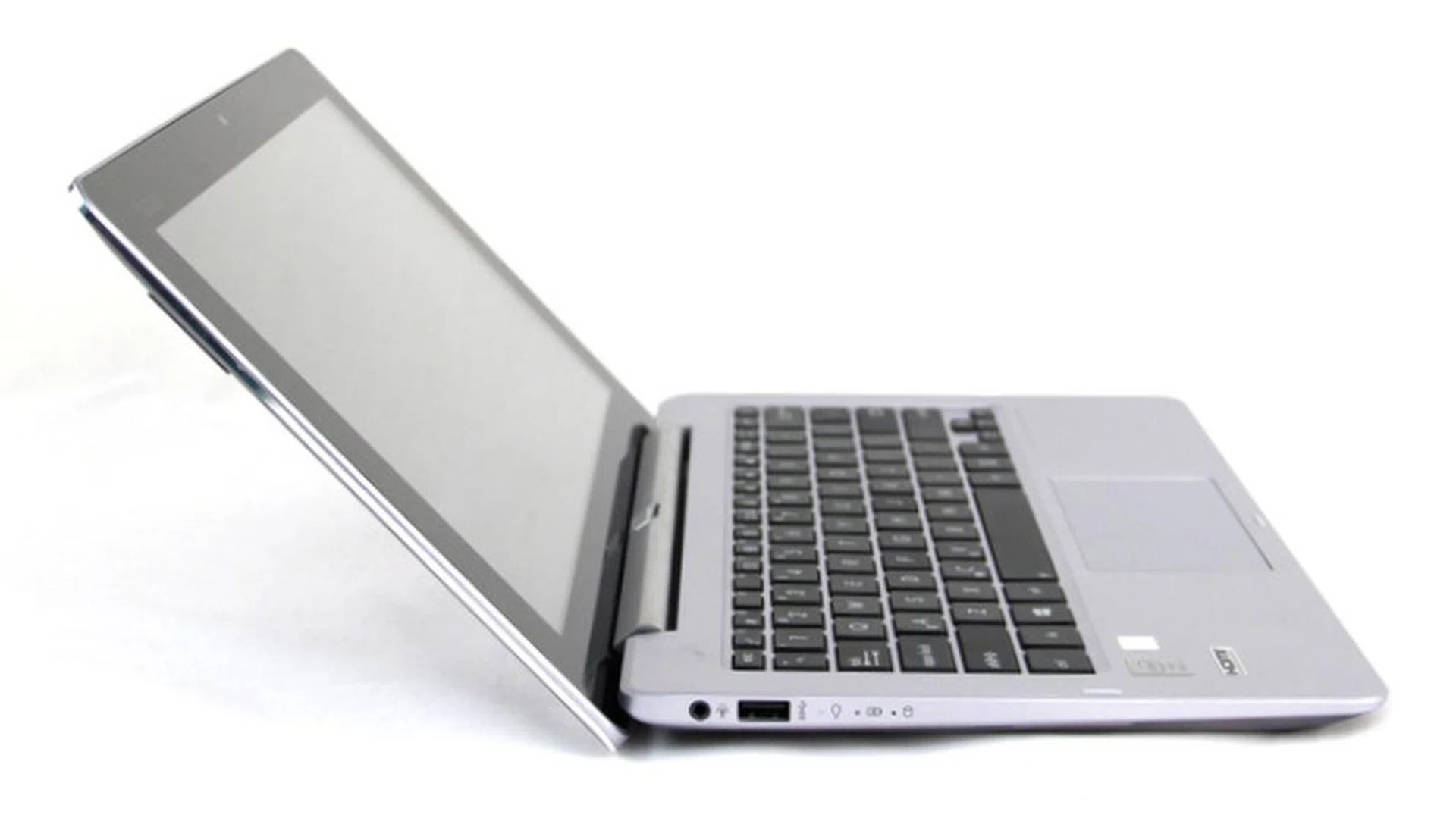 The ASUS Transformer Book Trio is one of the few machines out there which literally has the capabilities of two devices in one form factor. 