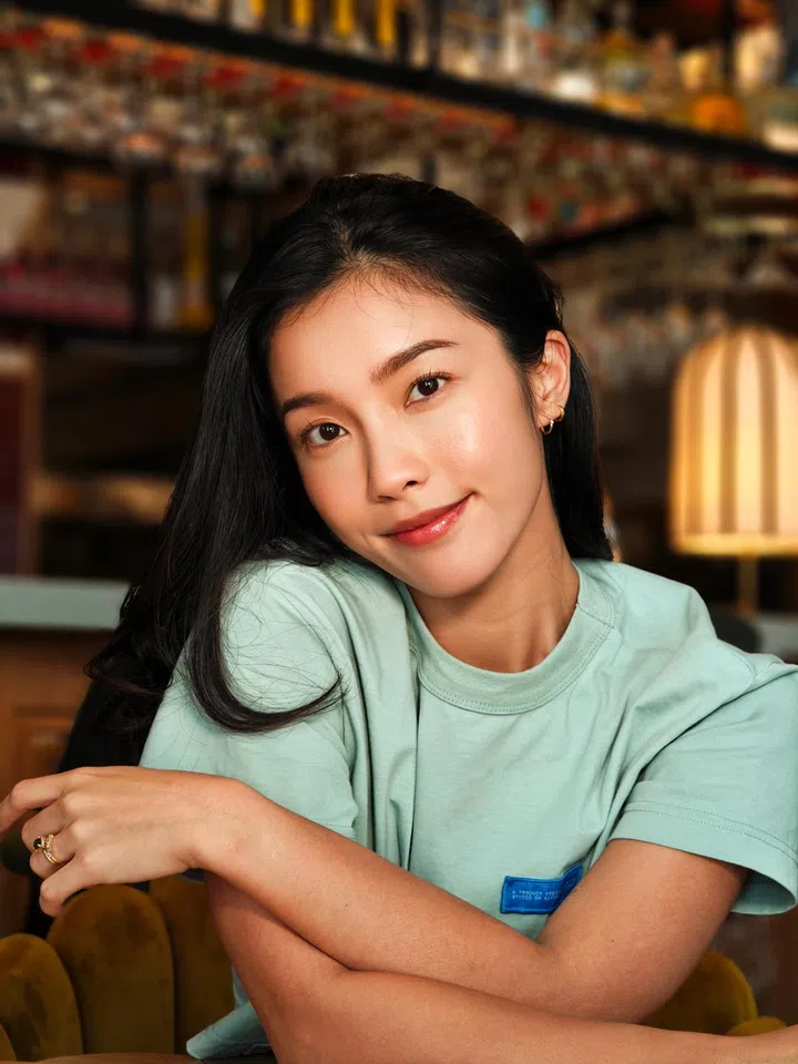 Example of portrait shot taken by Adele Chan, Editor-in-Chief, NYLON Singapore.