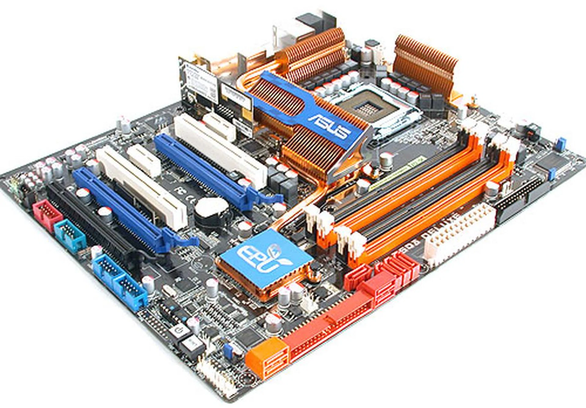 ASUS has never been one to be rest on its laurels and the P5Q3 Deluxe looks to be the culmination of their recent innovations like Express Gate and EPU. For a supposedly mainstream chipset, it's looking rather impressive with its overclocking potential and its long feature list. 