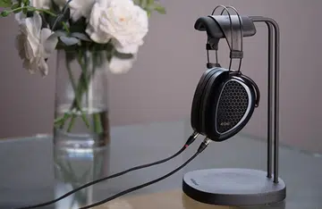 (Image source: MrSpeakers)