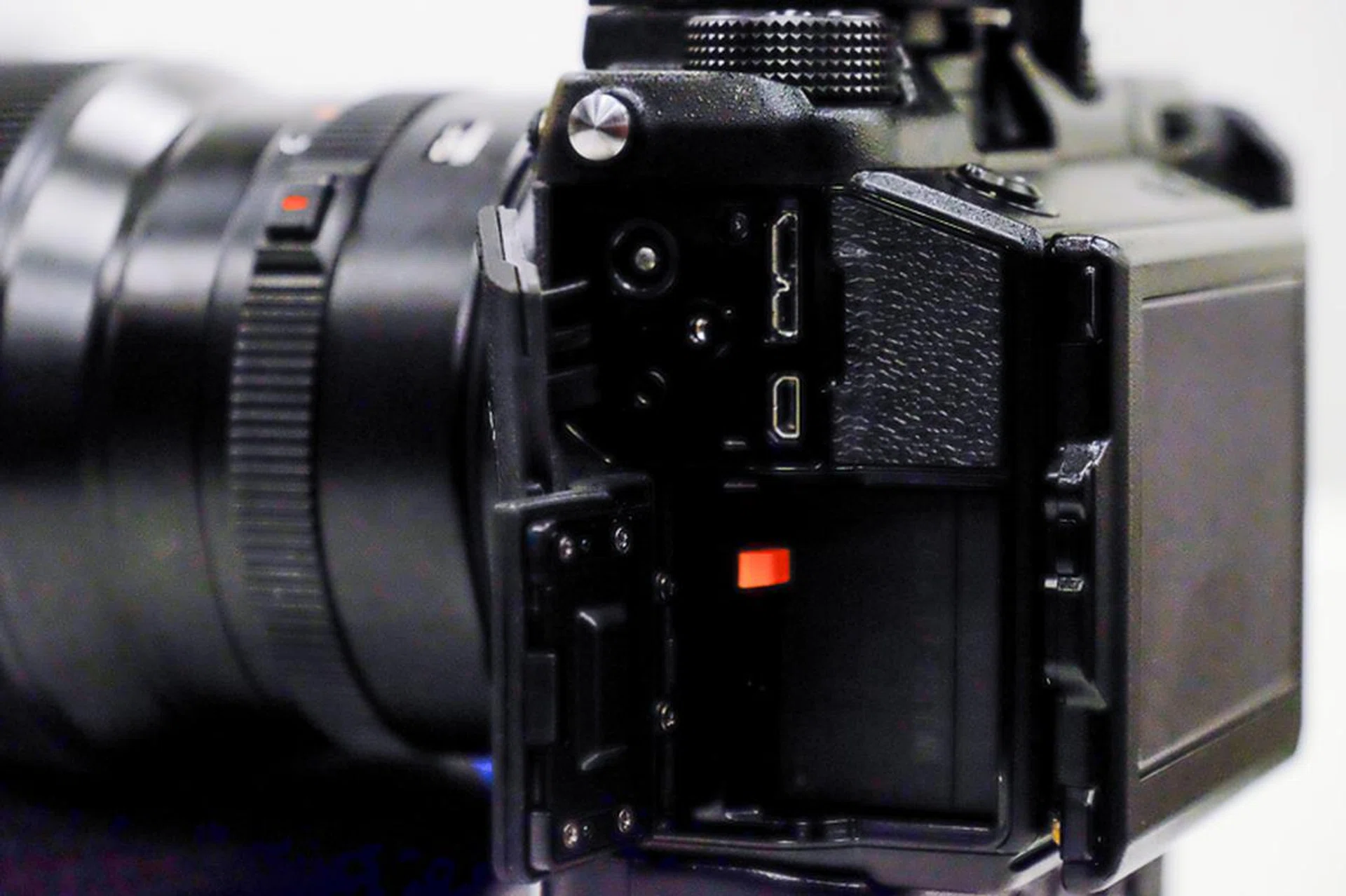 Plenty of ports for accessories on the GFX 50S.