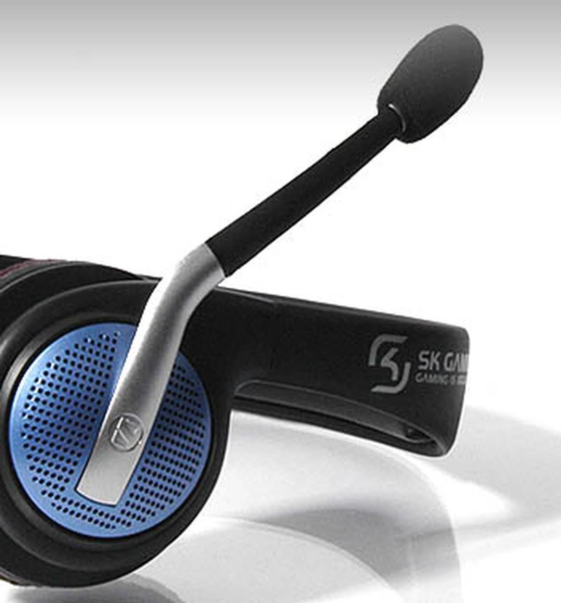The microphone is without a doubt the party piece of the PC160SK.