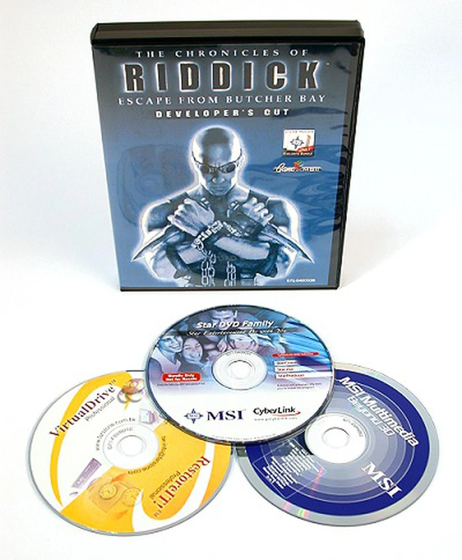 Both products have identical software and game bundle package as listed above earlier.