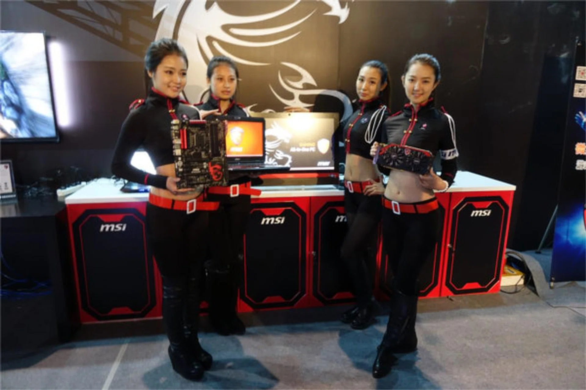 Models posing with MSI's gaming products.