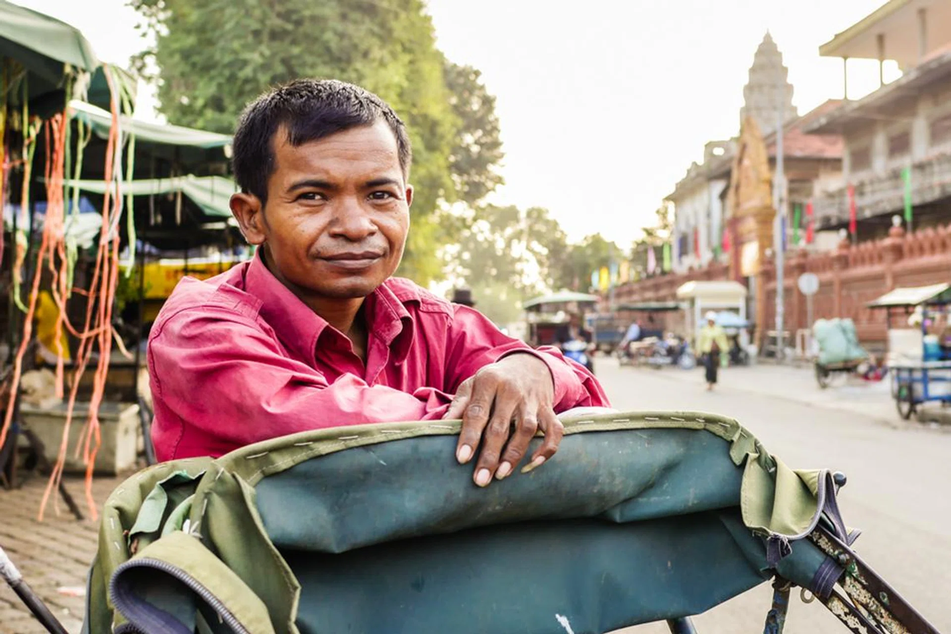 f/2.2 at 30mm, 1/200 sec, ISO 200.