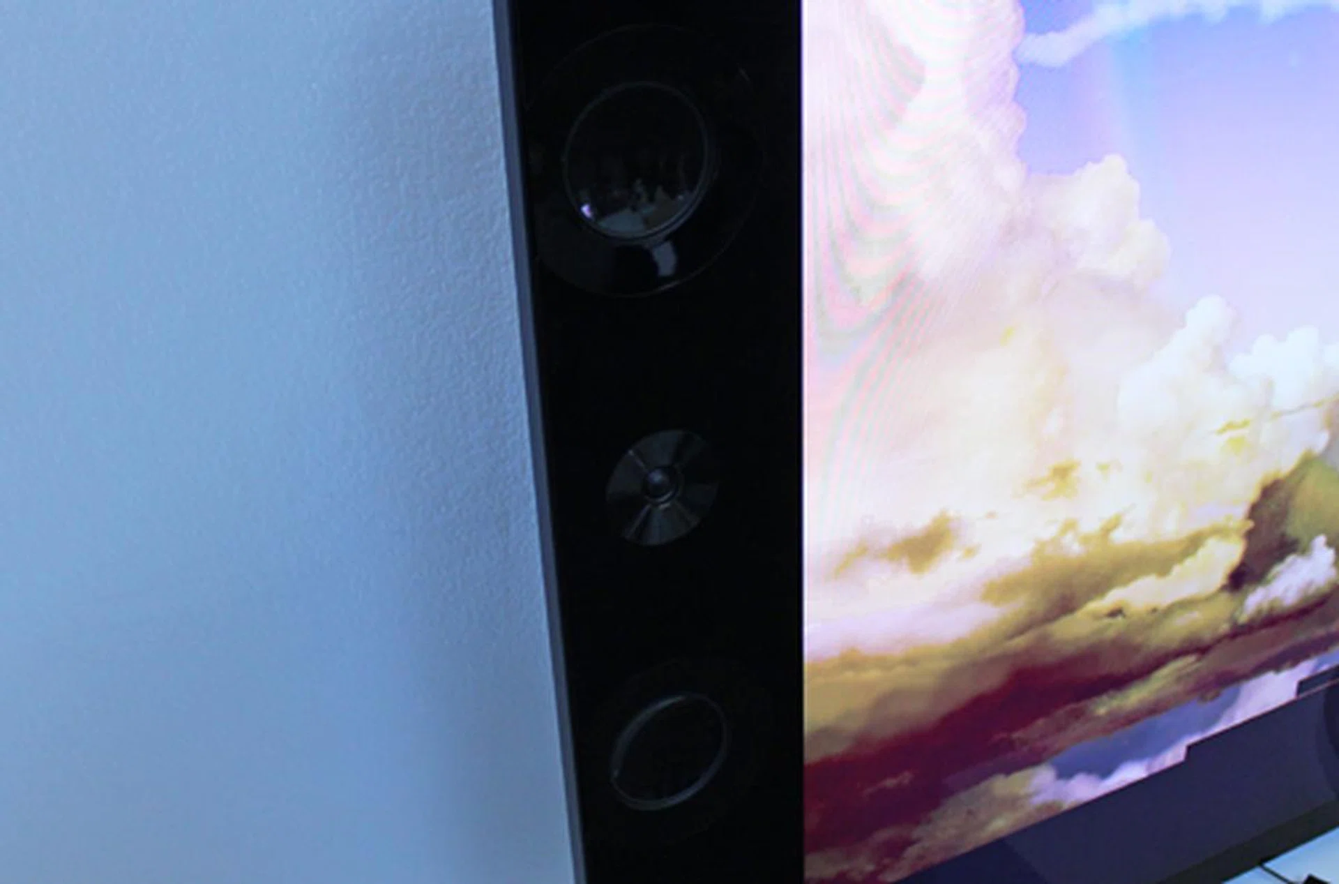 You can see some heavy sound hardware on the Sony X9004A series 4K TV.
