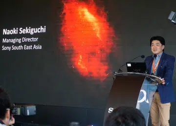 Mr Naoki Sekiguchi, Managing Director for Sony South East Asia was on hand to launch the A7R II.